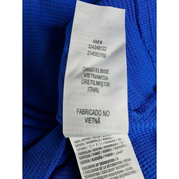 Hollister Blue Small Long Sleeve Crew Neck Shirt | Casual & Stylish Embroidered - Picture 12 of 12